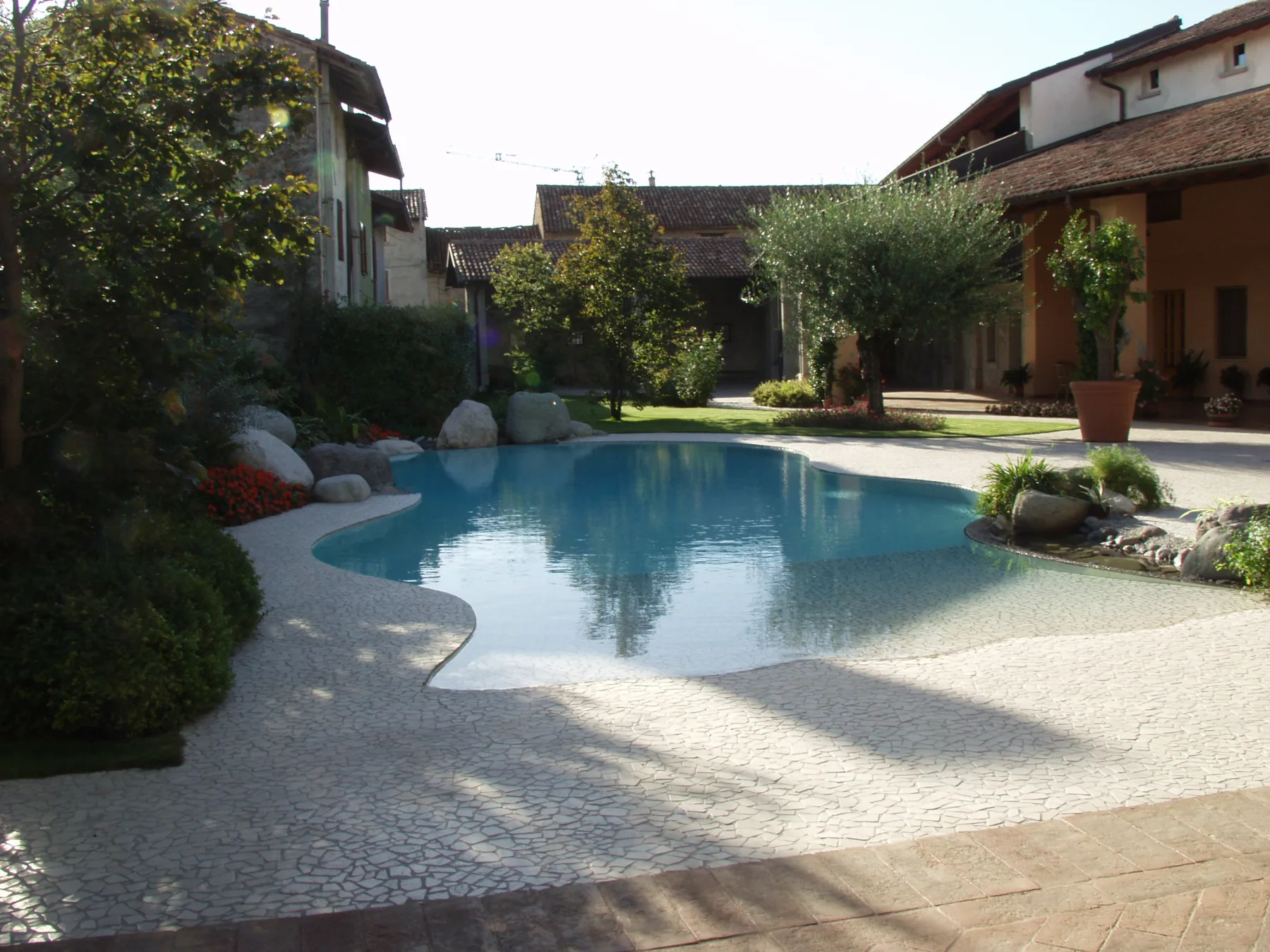 Dettaglio bacino piscina Eurofonte