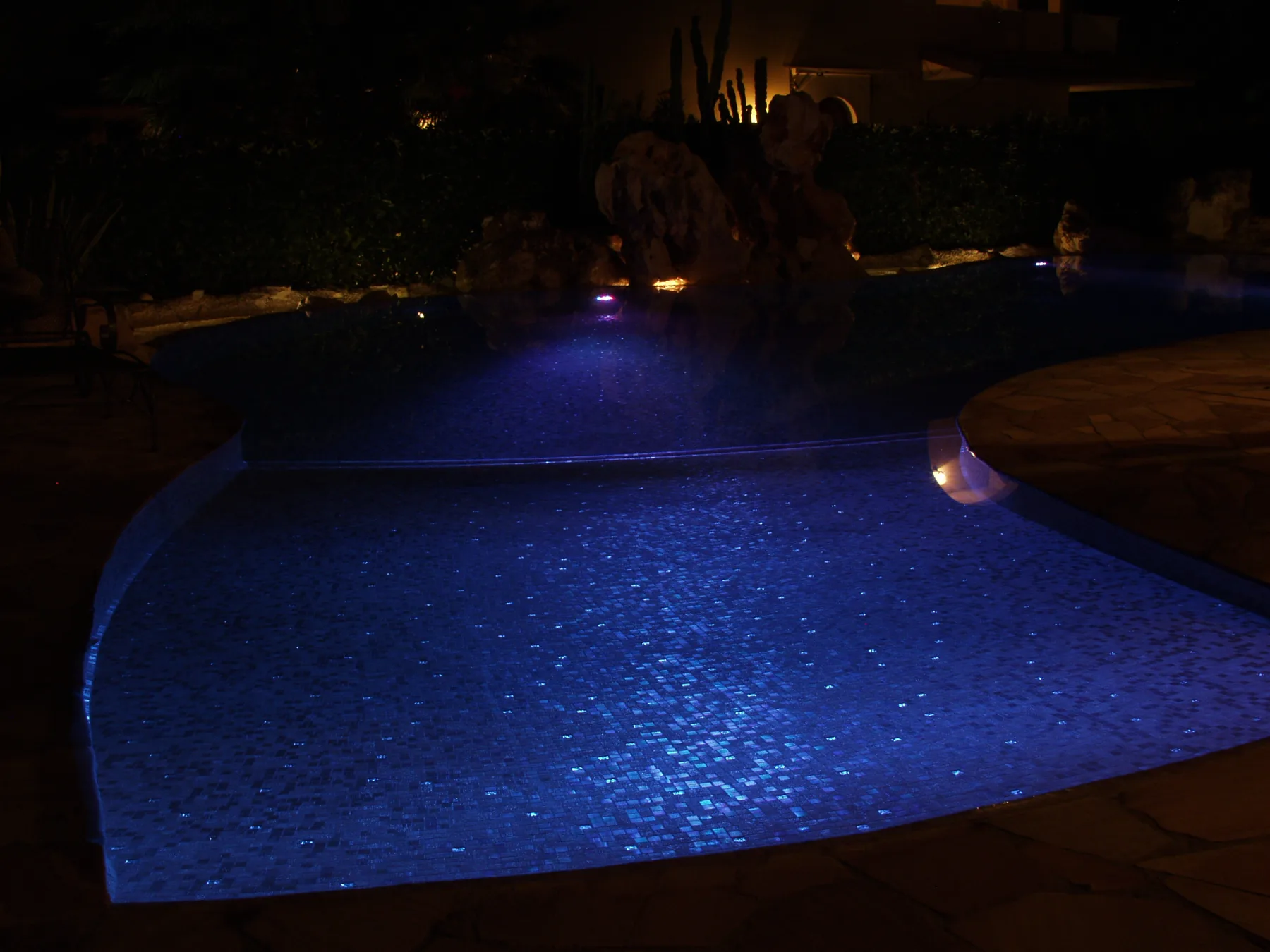 piscina a bacino rivestita