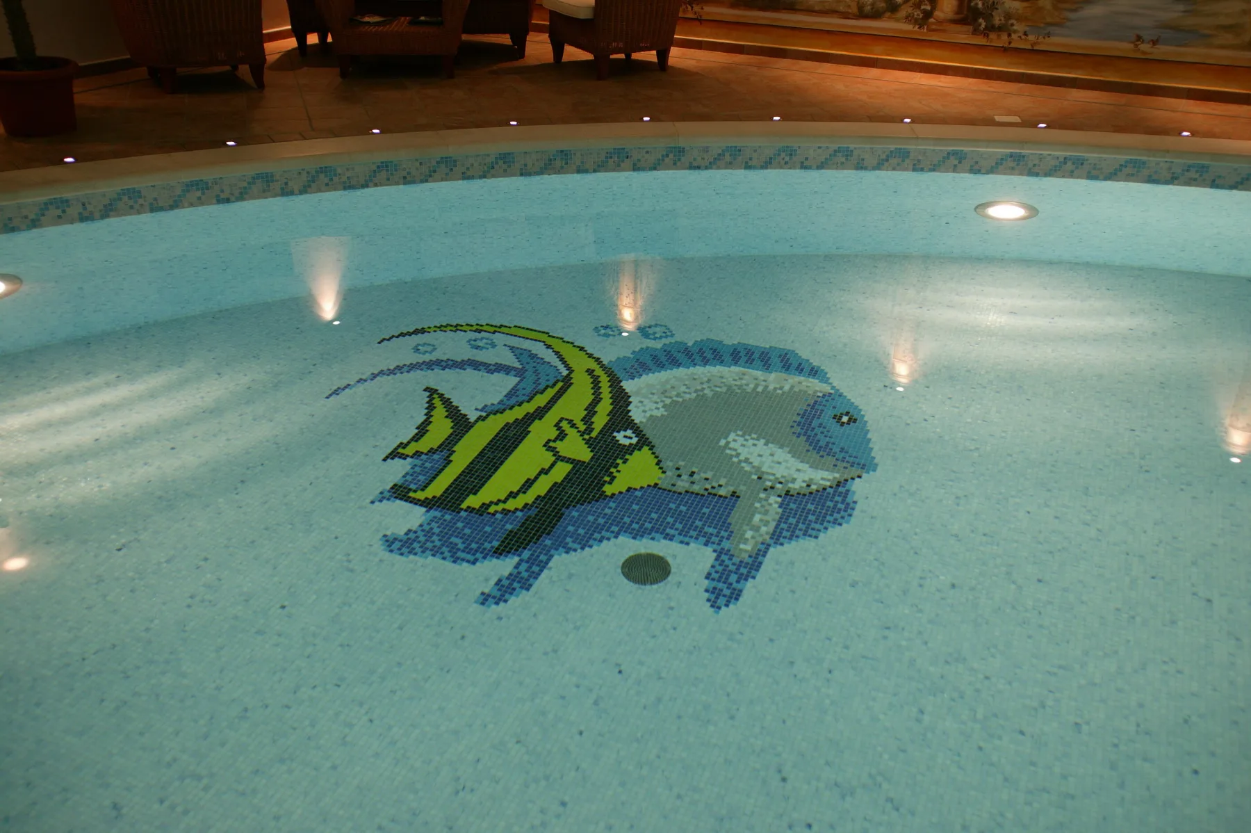 piscina interna su misura